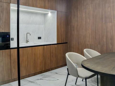 комерційна за адресою Іоанна Павла II вул. (Патріса Лумумби), 6/1