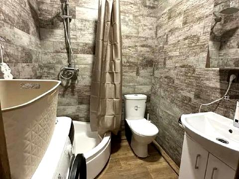 квартира по адресу Андрея Сахарова ул., 10а