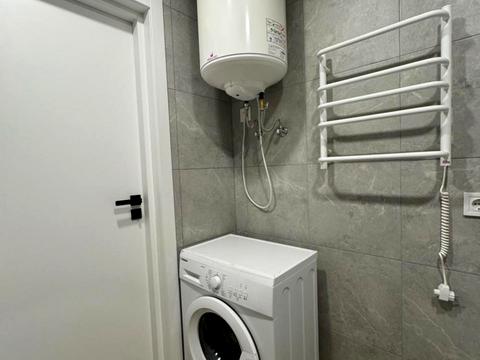 квартира за адресою Олега Мудрака вул. (Генерала Наумова), 1-Б