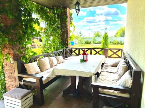 дом по адресу вул. Басейна, 68