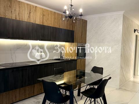 квартира за адресою Олександрівська вул., 1