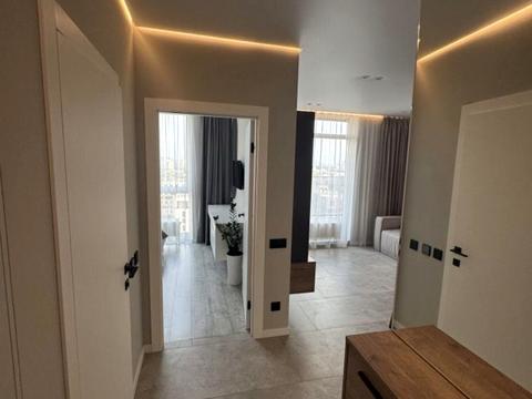 квартира за адресою Салютна вул., 2к21