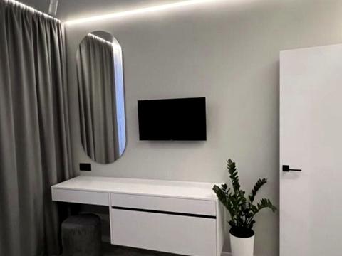 квартира за адресою Салютна вул., 2к21