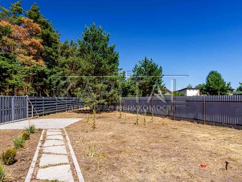 будинок за адресою вул. Прилісна, 4а