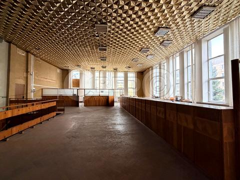 комерційна за адресою Тбіліська вул., 2