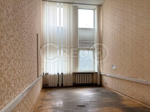 комерційна за адресою Тбіліська вул., 2