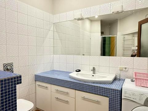 квартира за адресою Дніпро, Архітектора Олега Петрова вул. (Чернишевського), 11-А