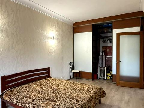 квартира за адресою Дніпро, Архітектора Олега Петрова вул. (Чернишевського), 11-А