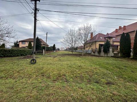 участок по адресу 