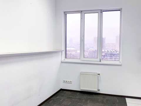 комерційна за адресою Миколи Пимоненка вул., 13
