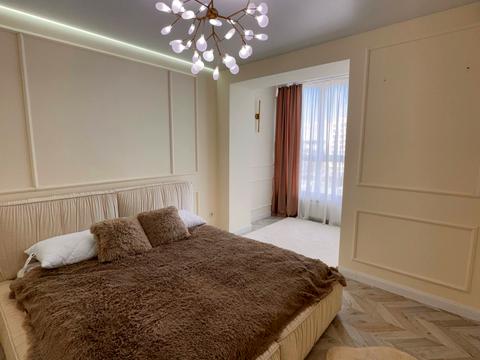 квартира по адресу Александра Довженко ул., 35