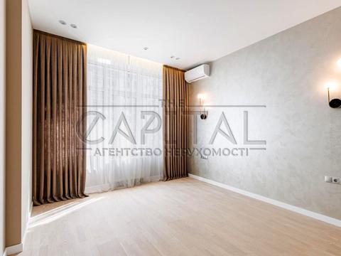 квартира за адресою Андрія Верхогляда вул. (Михайла Драгомирова), 15-Б