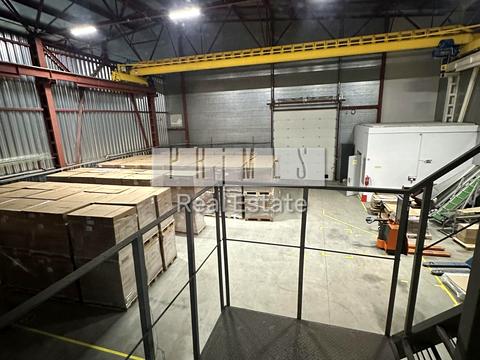 комерційна за адресою Незалежності бульв. (50 років Жовтня), 1