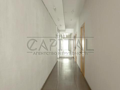 коммерческая по адресу Calle Dilova ул. (Димитрова), 7/67