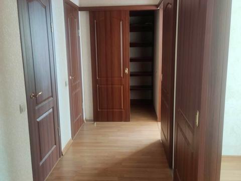 квартира за адресою Богатирська вул., 6-А