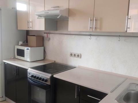 квартира за адресою Богатирська вул., 6-А