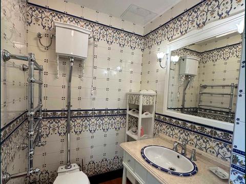 дом по адресу  Каролино-бугаз, Приморская ул.