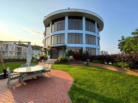 дом по адресу  Каролино-бугаз, Приморская ул.