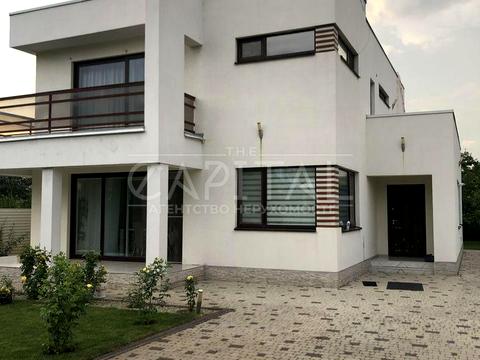 дом по адресу Парниковая ул., 7