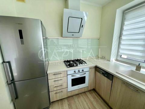 будинок за адресою Парникова вул., 7