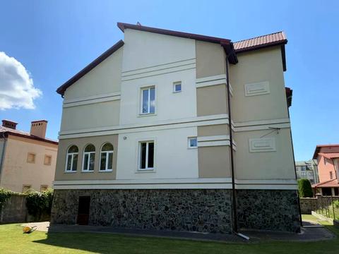 будинок за адресою с. Зимна Вода, Гоголя вул., 30