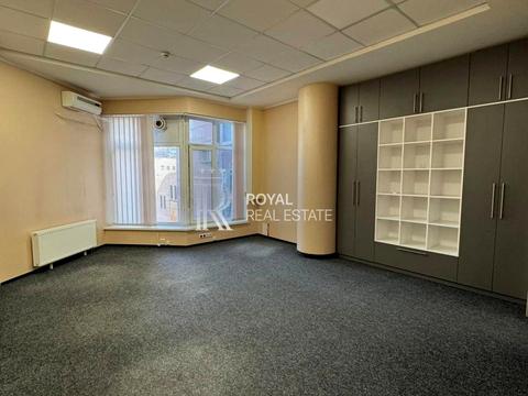 коммерческая по адресу Кловский спуск, 7a