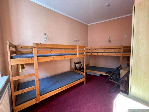 комерційна за адресою Зелена вул., 2