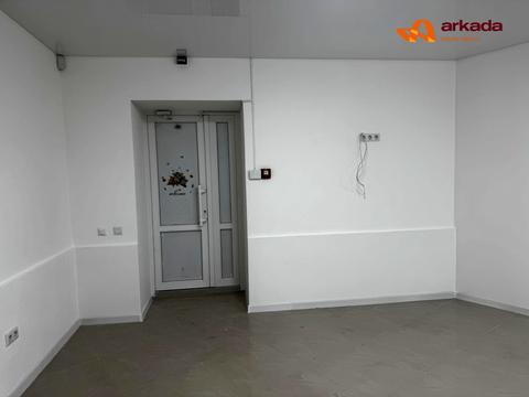 комерційна за адресою Пасічна вул., 38а