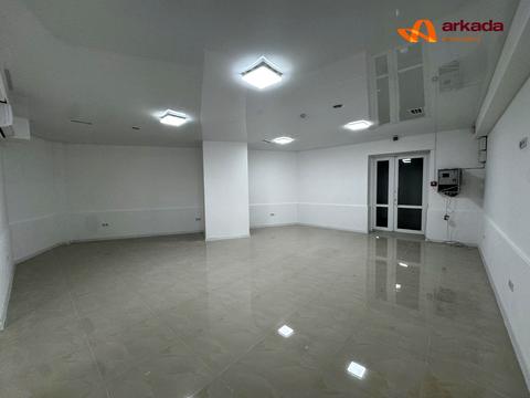 комерційна за адресою Пасічна вул., 38а