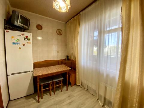 квартира за адресою Червоної Калини просп. (Володимира Маяковського), 26-Б