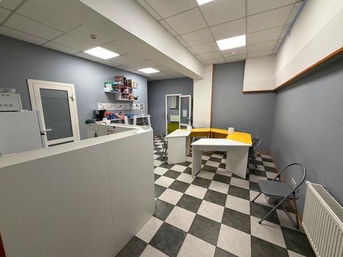 комерційна за адресою Володимира Вернадського вул. (Дзержинського), 17