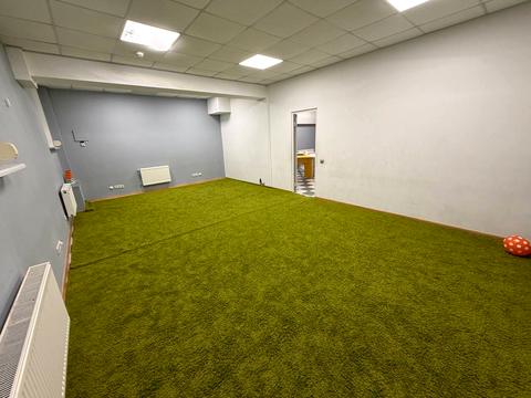 комерційна за адресою Володимира Вернадського вул. (Дзержинського), 17