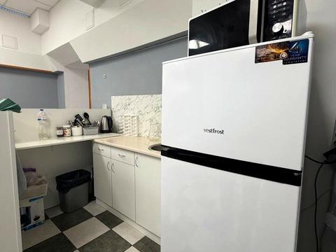 комерційна за адресою Володимира Вернадського вул. (Дзержинського), 17