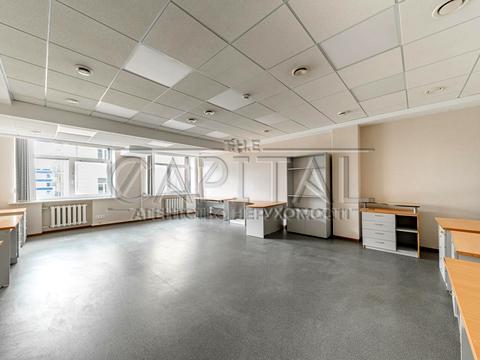 комерційна за адресою Ділова вул. (Димитрова), 5 Б