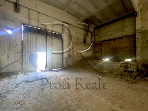 комерційна за адресою Вокзальна вулиця, 2