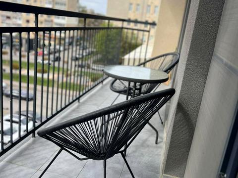 квартира за адресою Космонавтів просп., 49