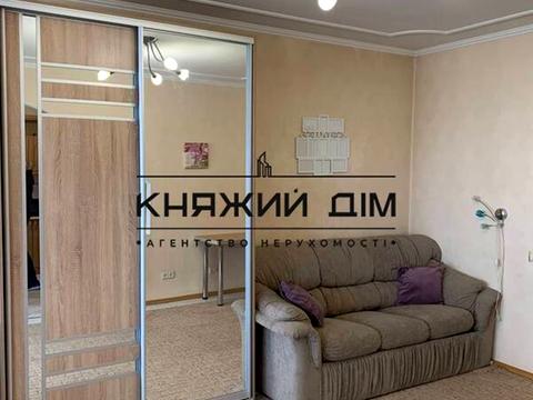 квартира за адресою Київ, Левка Лук'яненка вул. (Маршала Тимошенка), 29