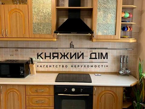 квартира за адресою Київ, Левка Лук'яненка вул. (Маршала Тимошенка), 29