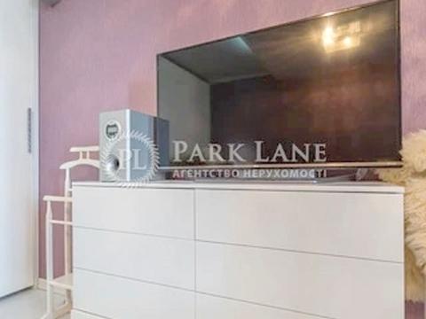 квартира за адресою Федора Ернста вул., 8