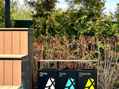 квартира за адресою Петра Дорошенка вул., (А011)