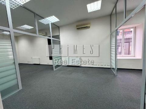 комерційна за адресою Музейний пров., 5