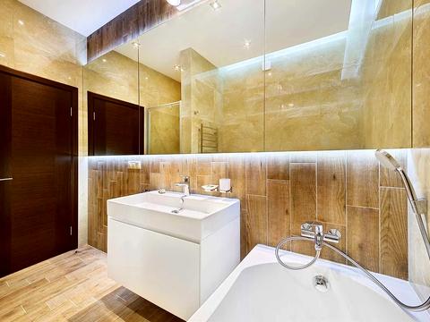 квартира за адресою Андрія Верхогляда вул. (Михайла Драгомирова), 19-А