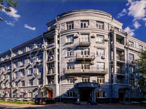 комерційна за адресою Дмитра Дорошенка вул. (Чигоріна), 18