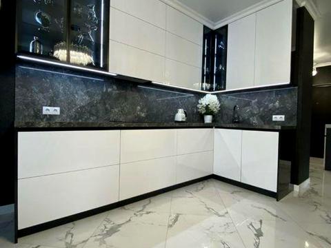 квартира за адресою Дніпровська набережна вул., 20-А