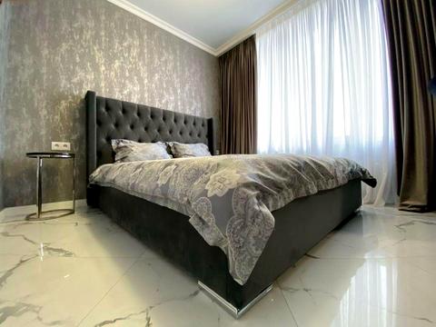 квартира за адресою Дніпровська набережна вул., 20-А