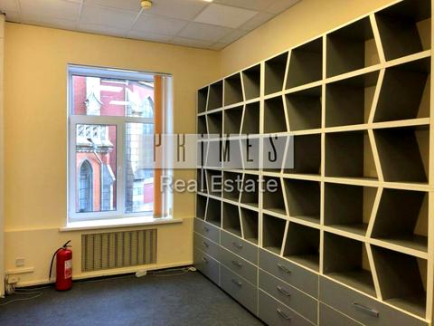 комерційна за адресою Велика Васильківська вул. (Червоноармійська), 77