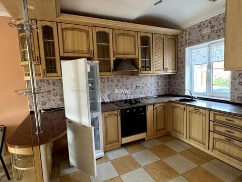 будинок за адресою Центральна вул., 160