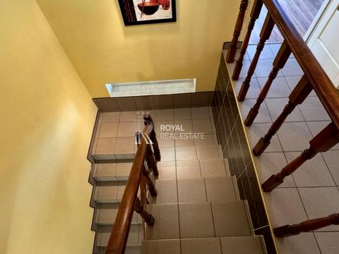 будинок за адресою Центральна вул., 160