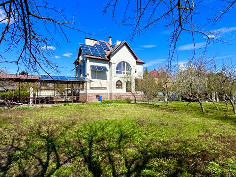 будинок за адресою Молодіжна вул., 11