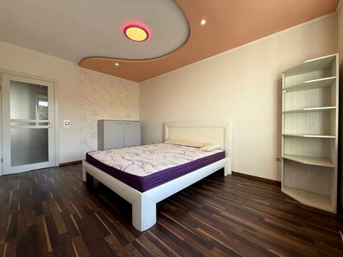 квартира по адресу Черкасская ул., 4